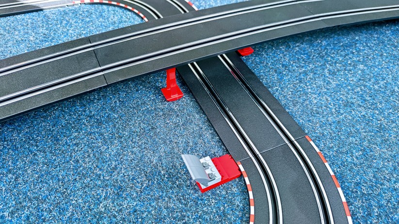 Carrera GO!!! Build 'n Race