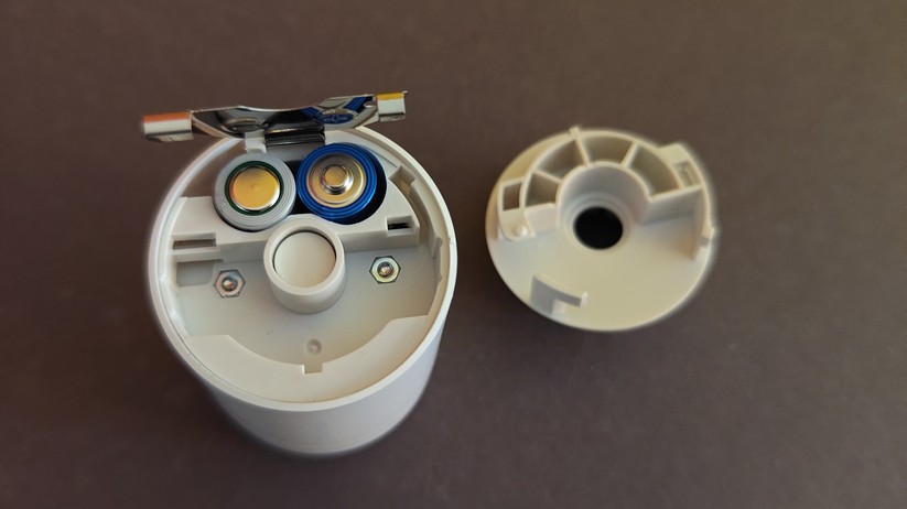 Switchbot Radiator: Das smarte Heizkörperthermostat fällt relativ kompakt aus, bietet viele Adapter, arbeitet zuverlässig und ist relativ günstig.