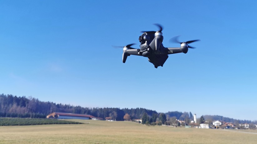 DJI FPV Praxistest: Die DJI FPV macht ordentlich Lärm.