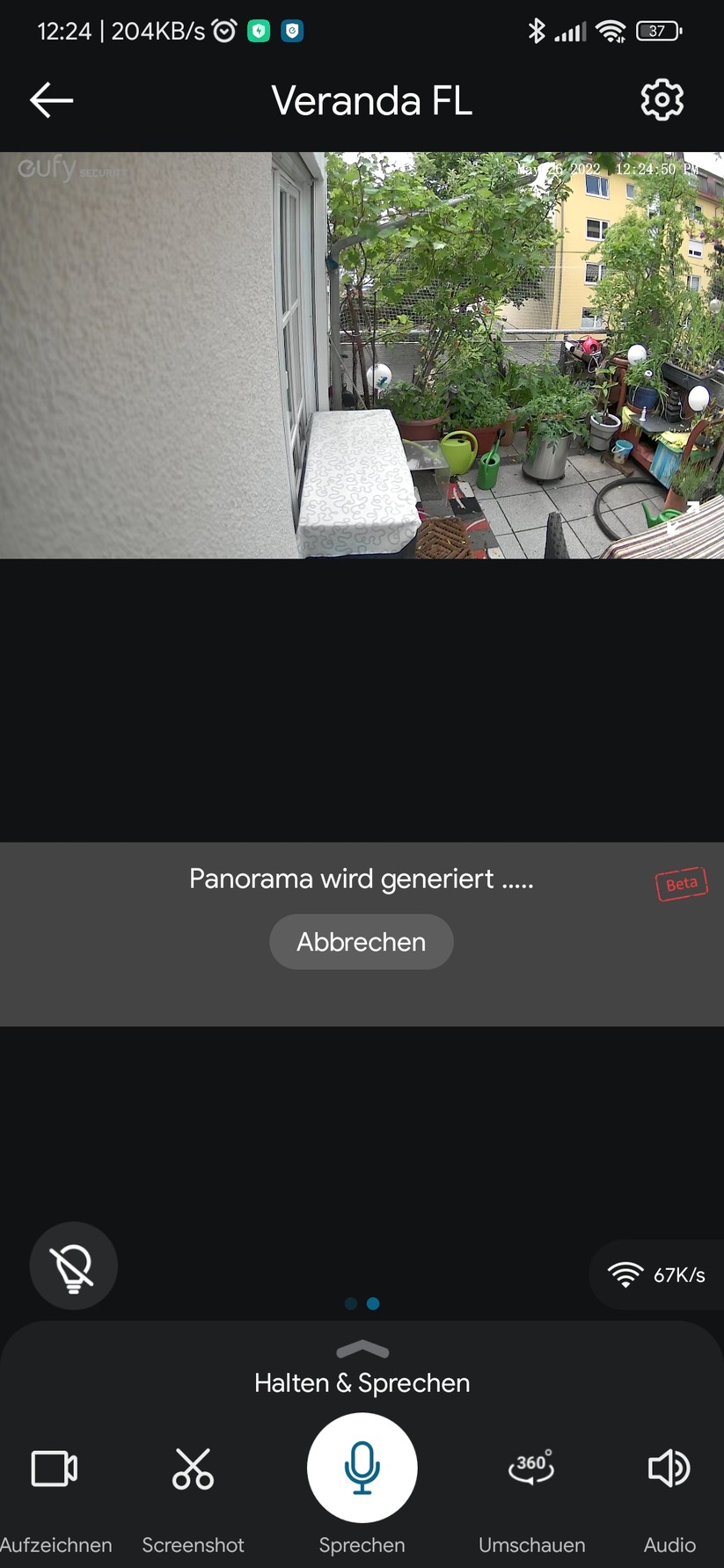 Eufy Floodlight Cam 2 Pro: Auf Wunsch erstellt die App ein Panoramabild des überwachten Bereichs.