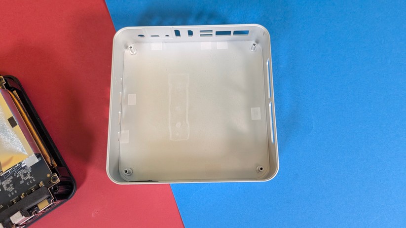 Chuwi Aubox 8745HS – Bilderstrecke