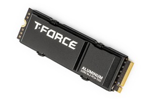 Teamgroup G70 Pro Aluminium im Test: Solide NVMe-SSD mit PCIe 4.0 & PS5-Kühler