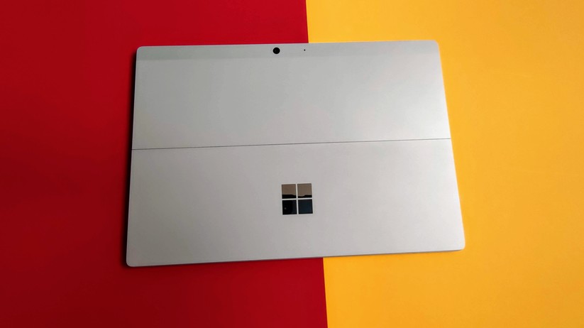 Microsoft Surface Pro 7+