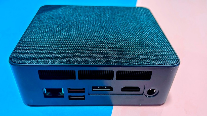 Beelink SEi12 im Test – Anschlüsse auf der Rückseite