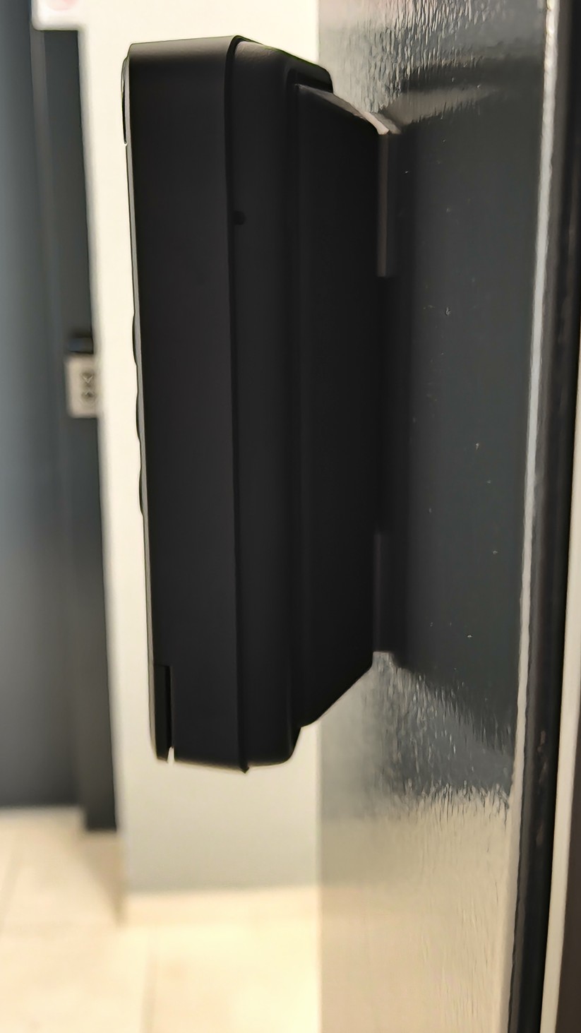 Switchbot Keypad Vision: Gesichtserkennung, Fingerabdruckscanner, NFC, PIN-Codes