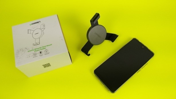 Ugreen LP130 im Test: Schwerkraft-KFZ-Halterung