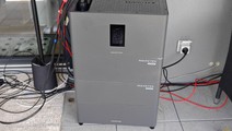 Marstek Jupiter C Plus: Speicher für Balkonkraftwerk mit integriertem Wechselrichter, vier MPPTs und dynamischer Einspeisung auf Basis des von einem Smart Meter übermittelten tatsächlichen Strombedarfs.