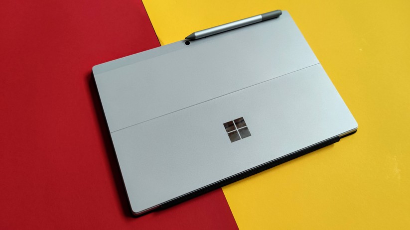 Microsoft Surface Pro 7+