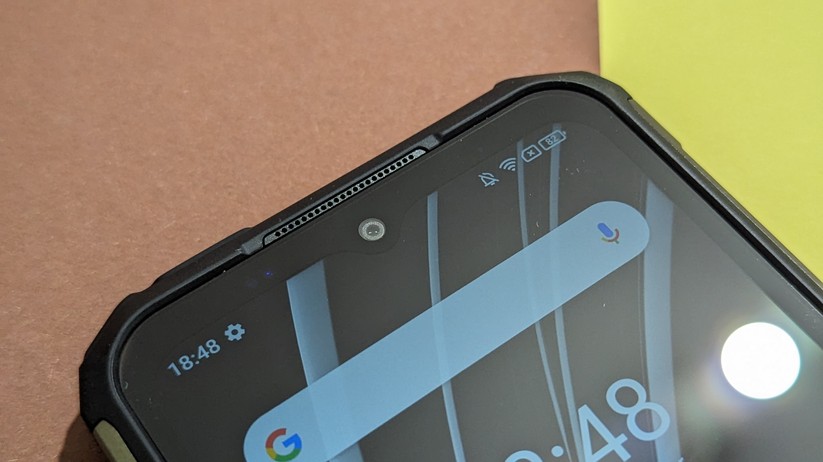 Ulefone Armor 22 im Test – Nahaufnahme Display-Notch