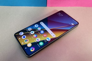  Richtig gutes Smartphone mit Top-OLED für 230 Euro