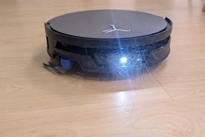 Ecovacs X12S Omnicyclone im Test: Beutelloser Saugroboter mit Wassersprüher