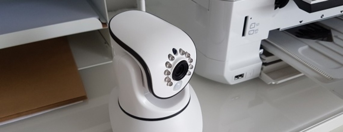Instar IN-8015: schwenkbare IP-Cam mit Full HD im Test