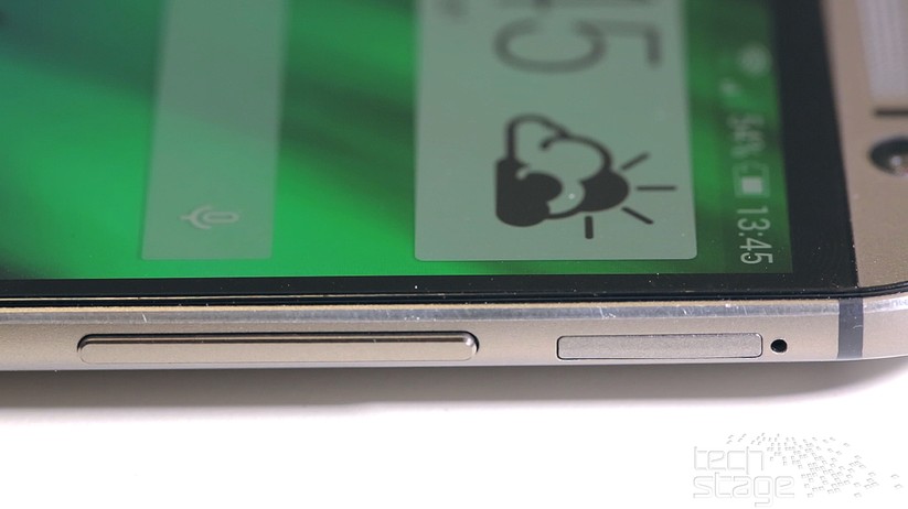 Lautstärkeregelung und microSD-Slot