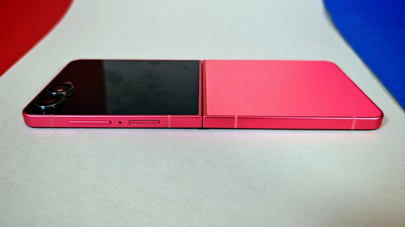 Samsung Galaxy Z Flip 7