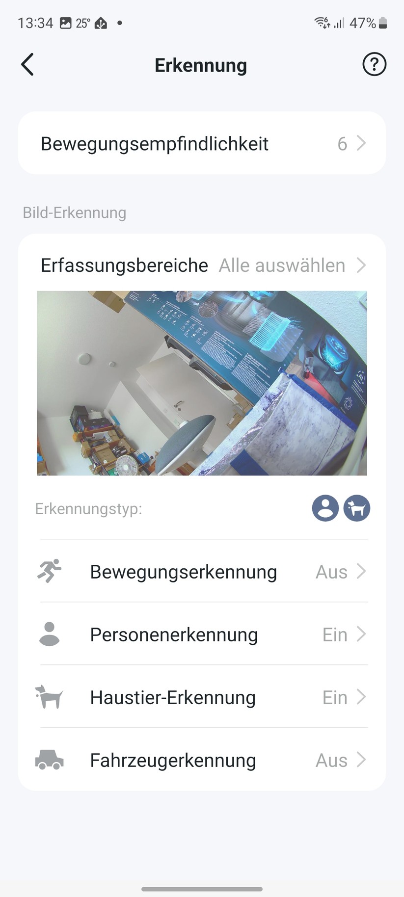 TP-Link C425: Das Set-up der Überwachungskamera erfolgt mit der Tapo-App, für die allerdings ein Konto erforderlich ist. Die App informiert dabei nicht nur die Funktionen der C425, sondern gibt auch Tipps zum Aufstellort.