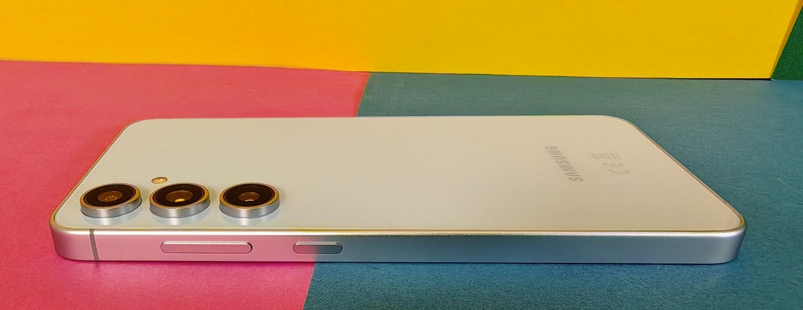 Samsung Galaxy S24 FE