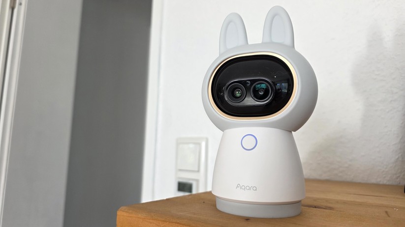  4K-Überwachungskamera mit Dual-Objektiv, Zigbee- oder Thread-Hub mit Matter-Controller