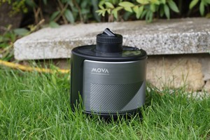Mova L10 im Test: Smarter Rasensprenger mit Solar-Akku und App-Steuerung