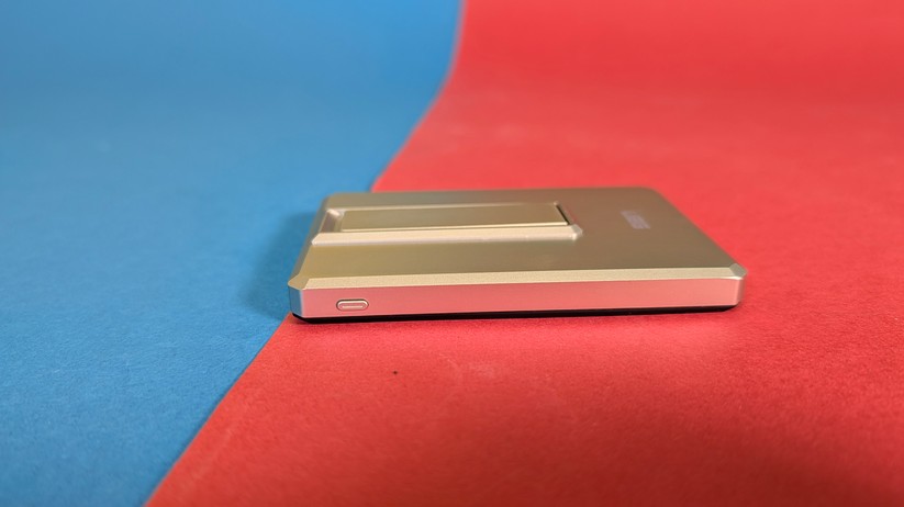 UAG Ultra Slim – Bilderstrecke