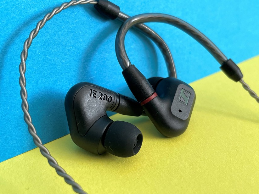 Sennheiser IE 200