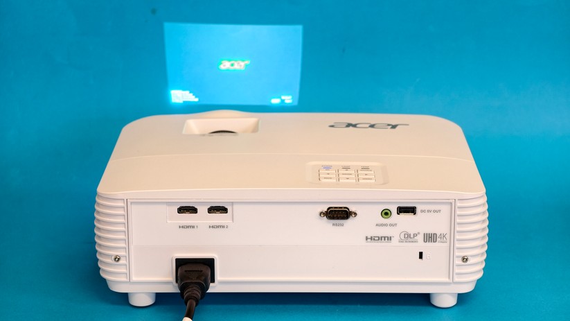 Acer H6815BD