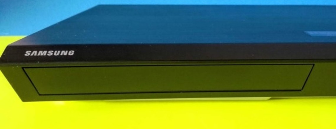 Samsung UBD-M7500/ZG im Test: 4K/UHD-Absturz-Player