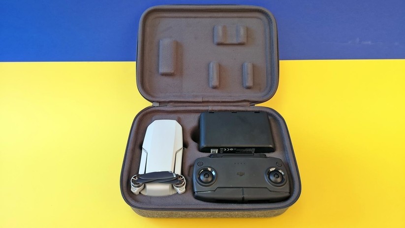 Eine vernünftige Aufbewahrungsmöglichkeit ist Pflicht. Hier die Tasche aus der Fly-More-Combo der Mavic Mini.
