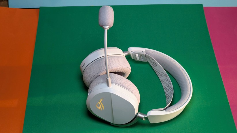 Asus ROG Pelta - Bilder