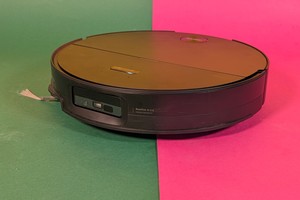 Saugroboter Roborock Saros 20 Sonic im Test: schrubbt den Boden mit Wischplatte