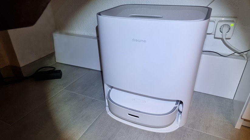 Dreame Bot W10