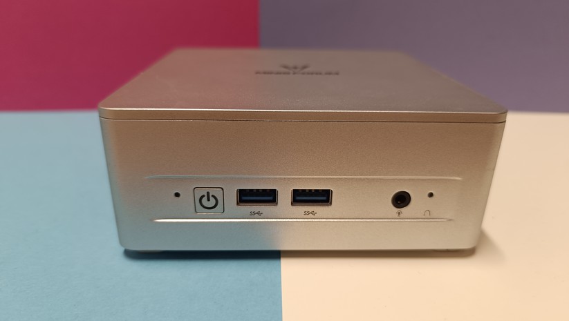 Minisforum UM870 Slim – Bilderstrecke