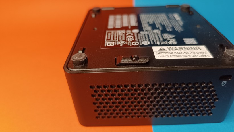 Asus Nuc 15 Pro – Bilderstrecke
