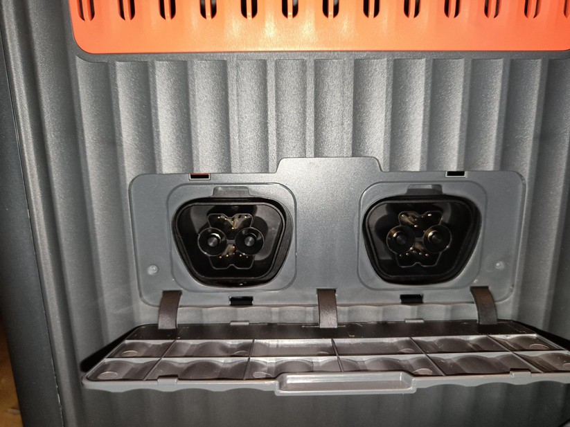 Blackview Oscal Powermax 3600 – Erweiterungsports