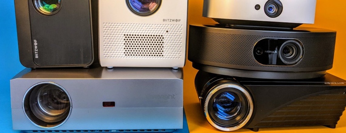 Billig vs teuer: Sechs Beamer von 60 bis 700 Euro im Vergleich
