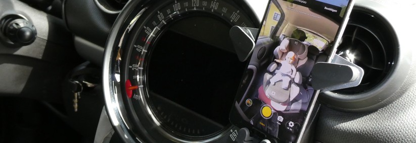 Babys im Blick: Kameras für den Kindersitz im Auto ab 25 Euro