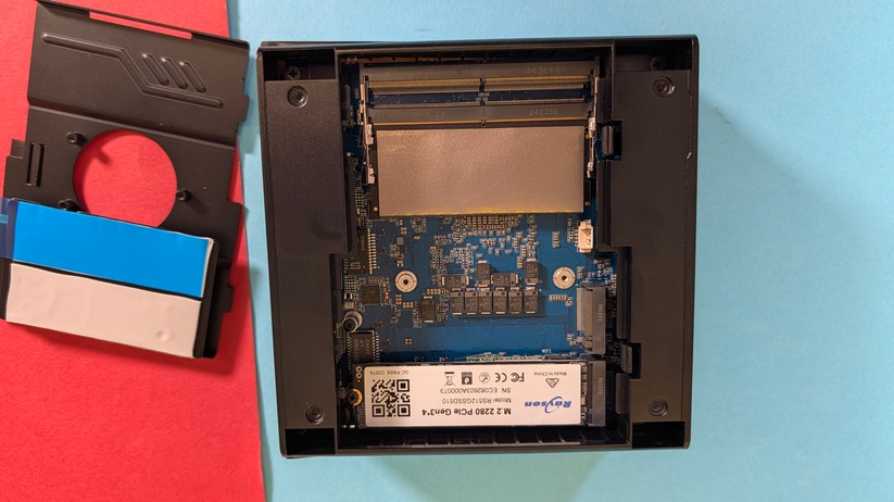 Chuwi UBox CWI604 – Bilderstrecke