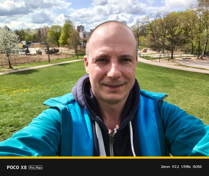 Xiaomi Poco X8 Pro Max: Frontkamera 