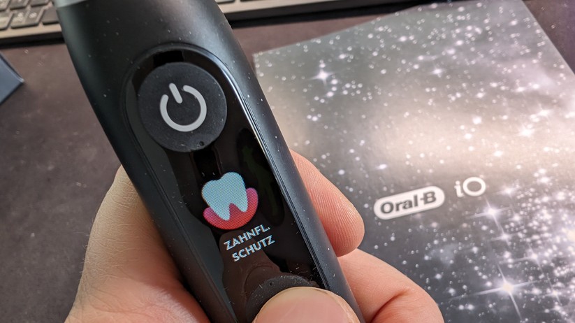 Oral-B iO Series 10