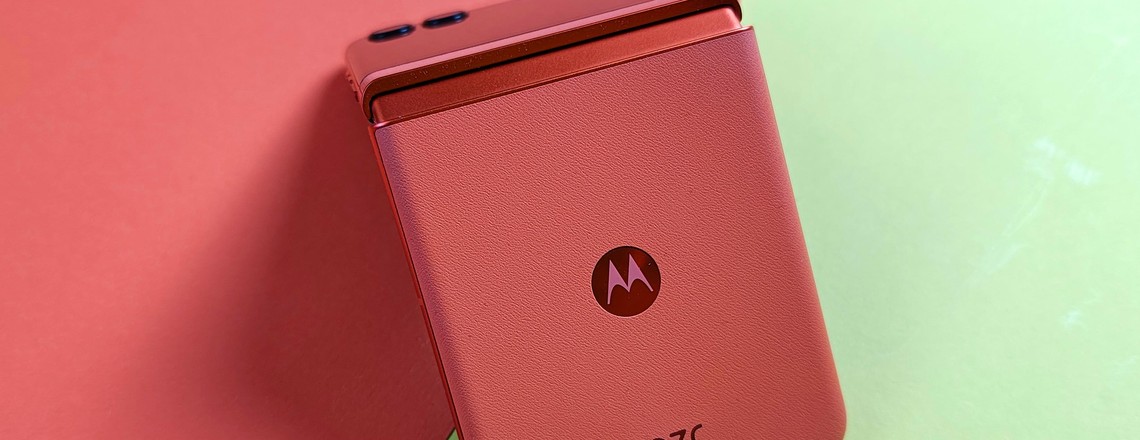 Motorola Razr 50