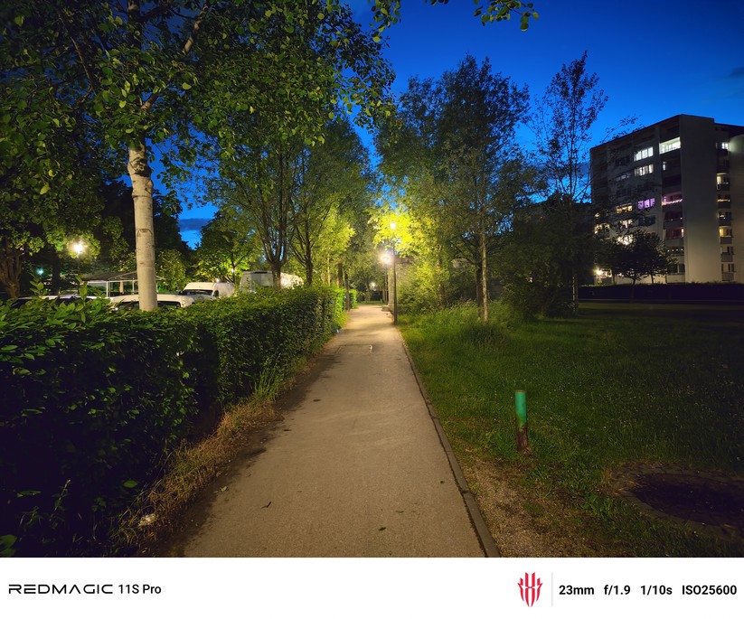 Redmagic 11S Pro: Hauptkamera bei Nacht