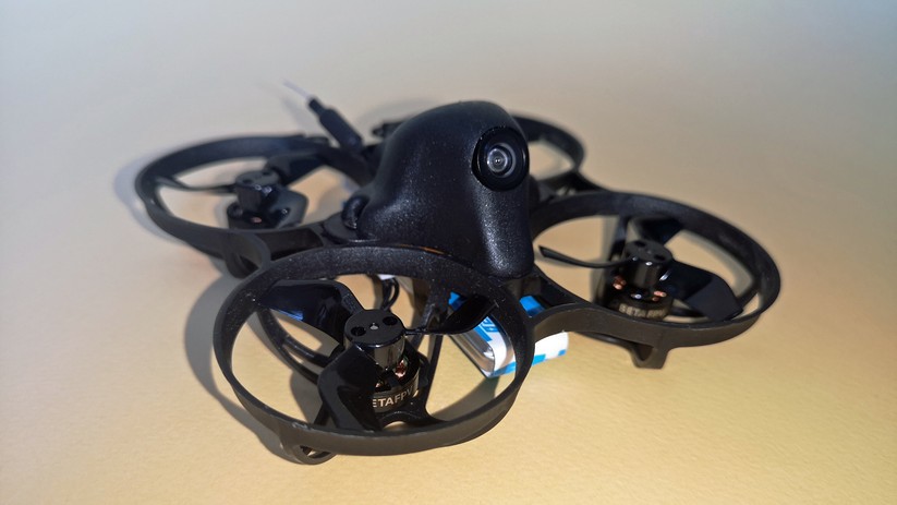 So klein er auch ist, der Mini-Copter hat ordentlich Dampf.