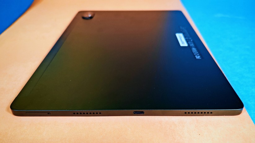 Acer Iconia X12: USB-C 2.0