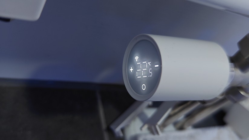 Das Heizkörperthermostat Meross MTS150HMA bietet zur manuellen Steuerung leider keinen Drehregler, sondern nur ein Touch-Display.