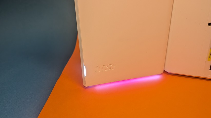 MSI Roamii BE Pro – Bilderstrecke