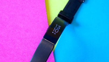 Fitbit Inspire HR im Test: Fitness-Tracker mit Pulsmessung Heise