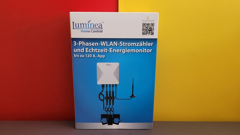 Der Drei-Phasen-Stromzähler Luminea ZX-7500 von Pearl ist nicht zur Montage an einer Hutschiene vorgesehen, lässt sich aber dennoch in der Unterverteilung unterbringen.