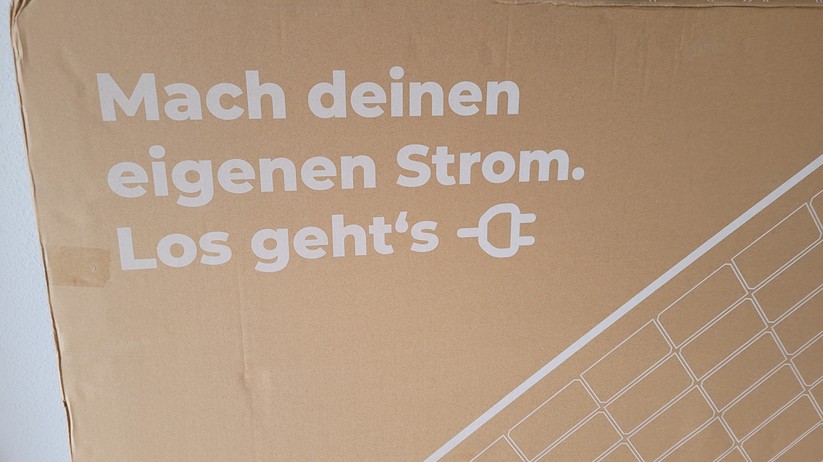 Yuma Balcony 840+ Bifazial Pro: Verpackung, Lieferumfang & Aufbau