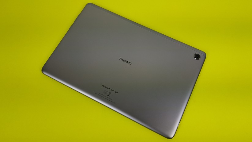 Optisch und Haptisch weiß das Mediapad M5 lite zu gefallen.