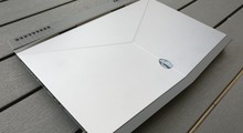 Alienware 13 im Test: Gute Performance hat ihren Preis