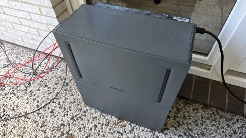 Mova Lumegret A4000 im Test: Speicher für Balkonkraftwerk mit 2,5 kW & 4 MPPT